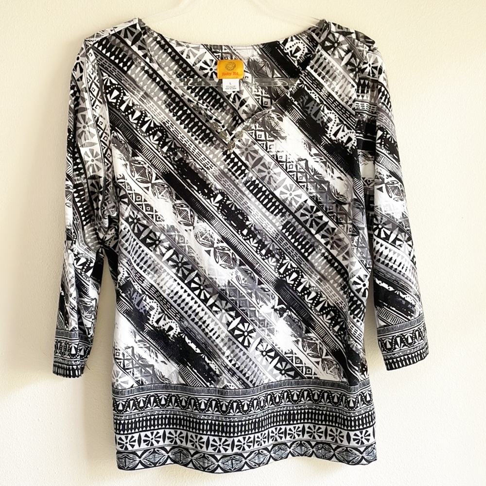 Ruby Rd. 3/4 sleeve black and white blouse - Size L